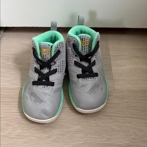 Toddler Under Armour Curry 2 PS sneakers